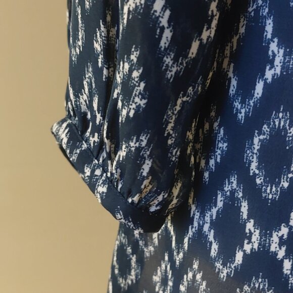 Banana Republic Blue Ikat Popover Blouse - Picture 6 of 7